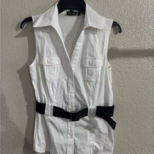 Apt. 9 Women's White Sleeveless Button Down Shirt with Black Belt